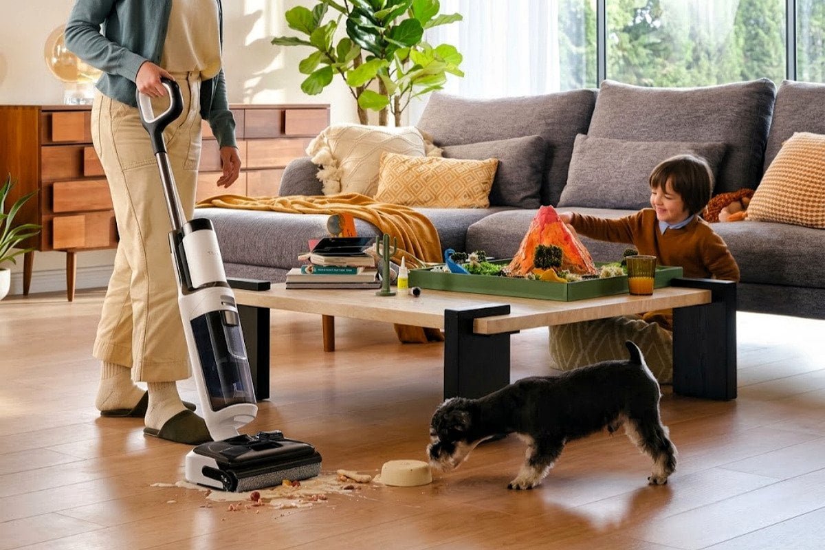 Tineco wet dry vacuum cleaning spill